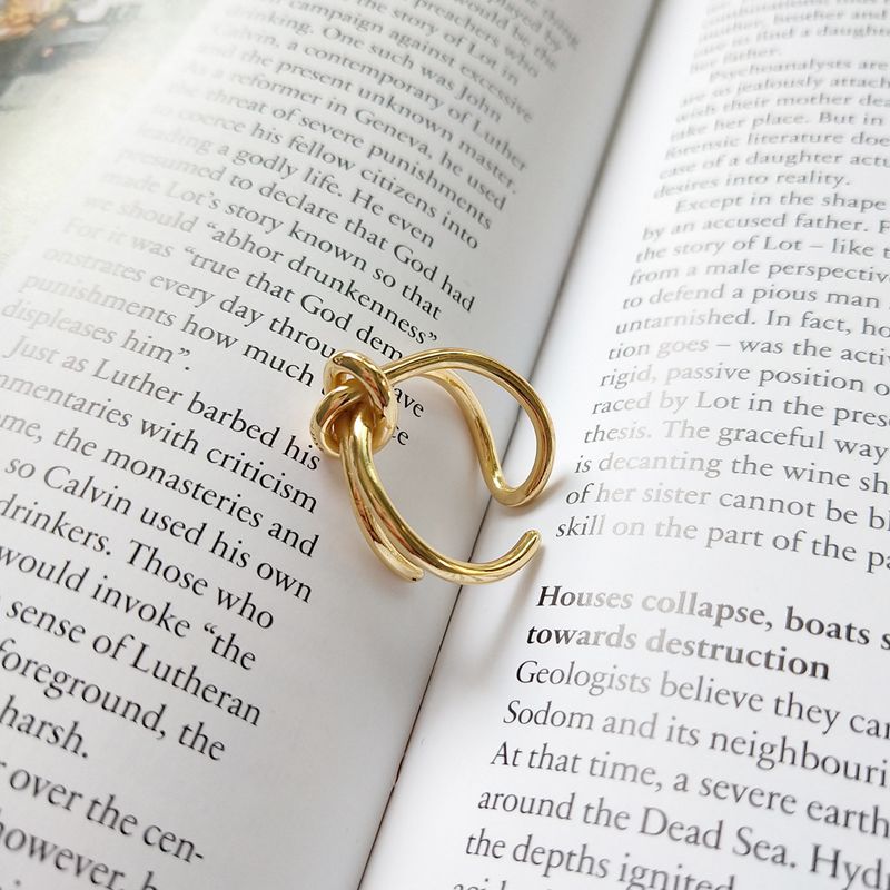 Gold Knot Ring